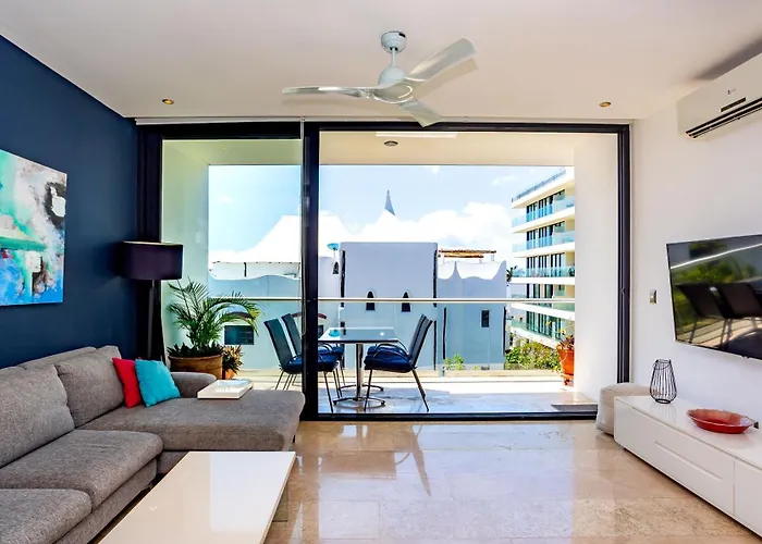 Beautiful 2bd 2bth, Ocean Views * Playa del Carmen