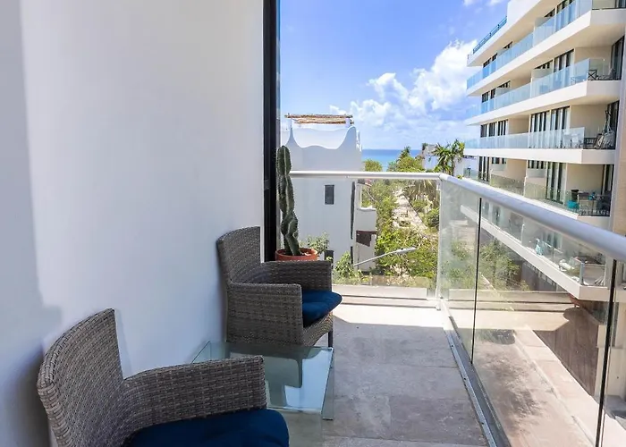 Beautiful 2bd 2bth, Ocean Views Playa del Carmen
