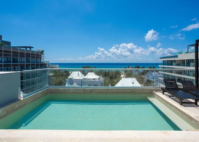 Beautiful 2bd 2bth, Ocean Views Apartment Playa del Carmen